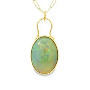 Last-Minute Holiday Jewelry Gifts That Still Feel Thoughtful