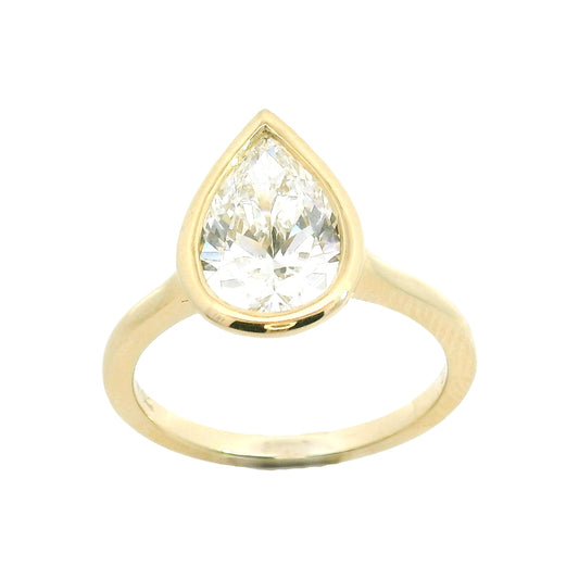 Lab Grown Diamond Engagement Ring